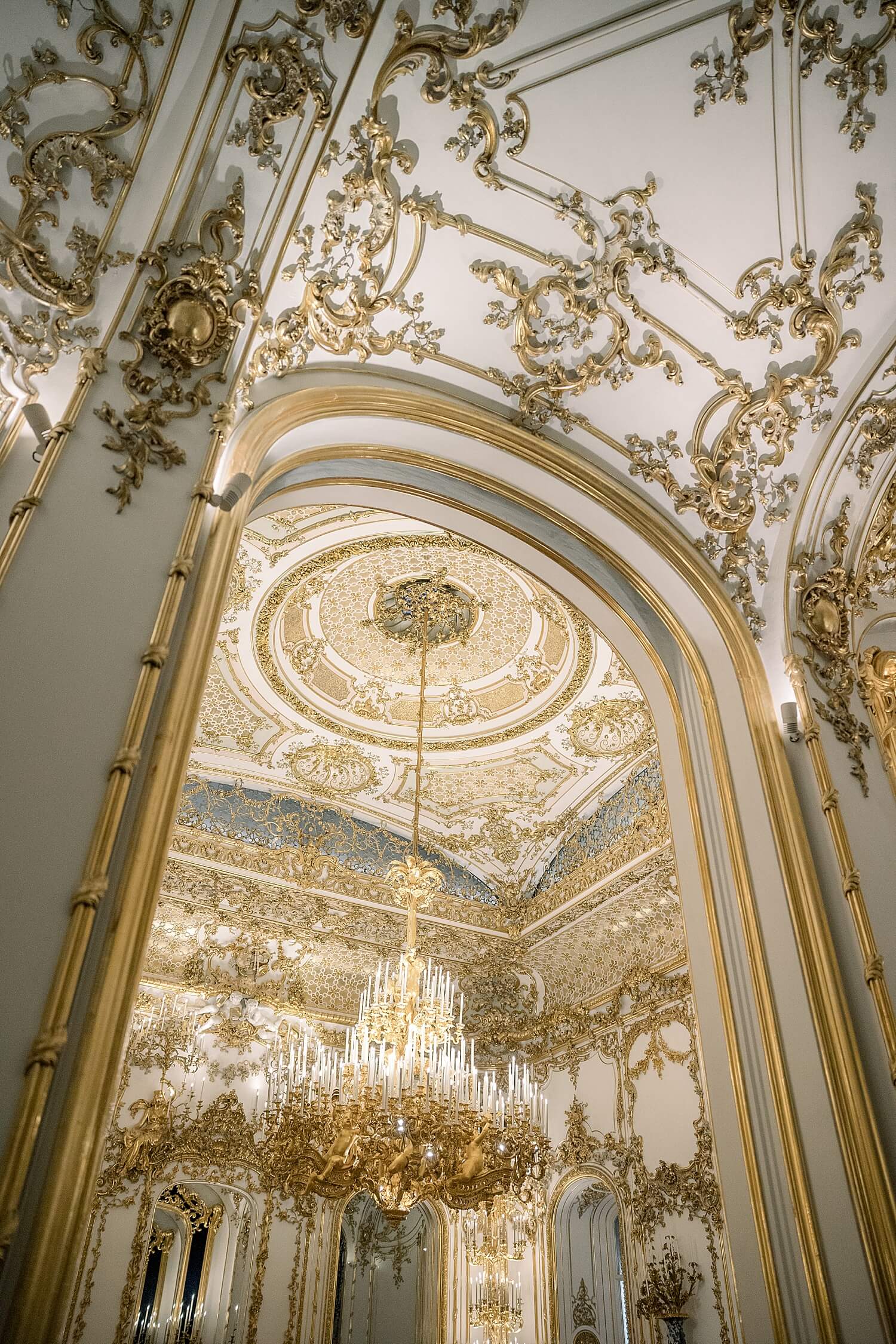Fine art wedding photography Stadtpalais Liechtenstein by Liliia Chuba